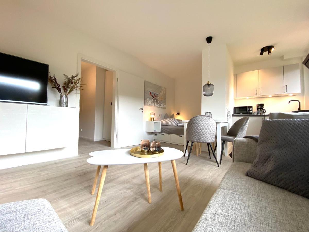 Gluecksburg Ferienwohnung 'Kursnord' Rotenhaus エクステリア 写真